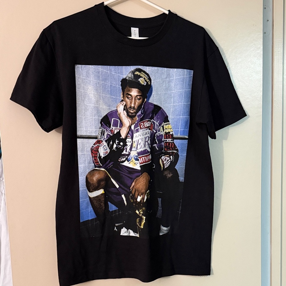 Kobe Bryant graphic tee